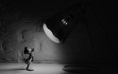 Disney wallpaper tricks to make your kids’ room super cute